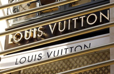 louis vuitton 店舗|louis vuitton official web.